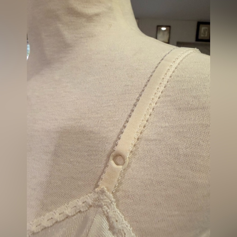 Vintage Ivory Lace Nylon Slip Dress Nightgown Bias Cut Bridal Lingerie S - Picture 4 of 13